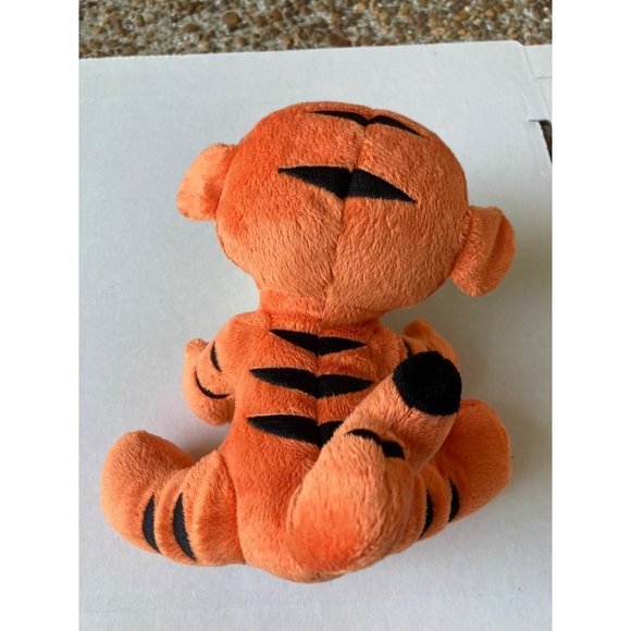 NWOT Disney baby Tigger plush - Picture 4 of 4